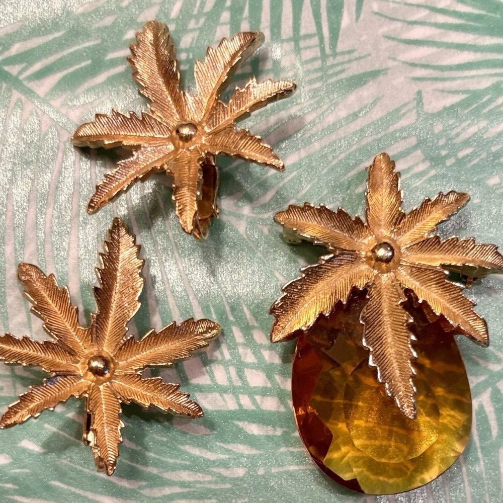 Vintage Sarah Coventry Gold and Amber Pineapple Brooch and Leaf Earring Set
